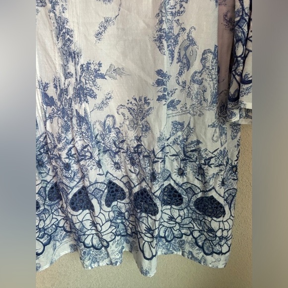 Soft Surroundings Nimes Blue & White Toile Embroidered Floral Tunic XL - Picture 5 of 8
